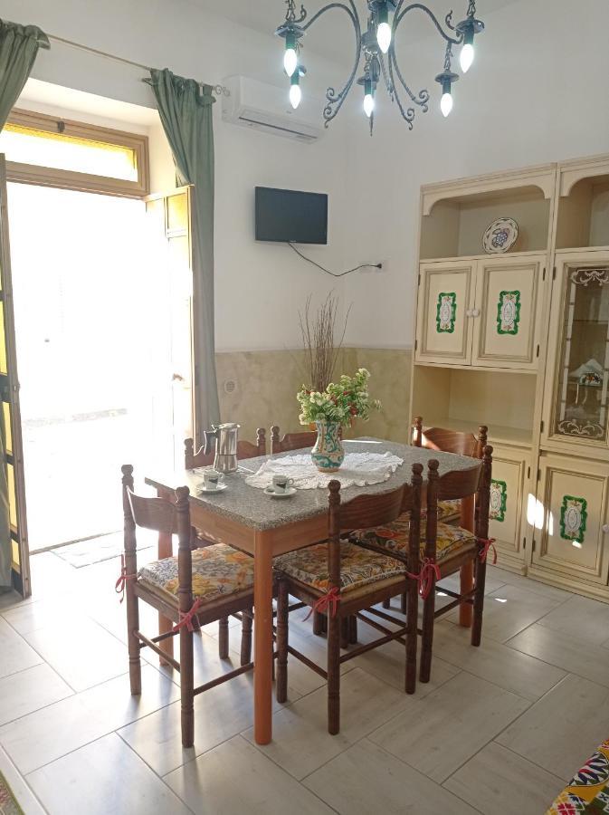 Mary Home - Casa Vacanza تاورمينا المظهر الخارجي الصورة