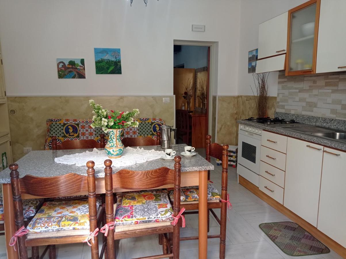 Mary Home - Casa Vacanza تاورمينا المظهر الخارجي الصورة